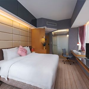 Executive Studio